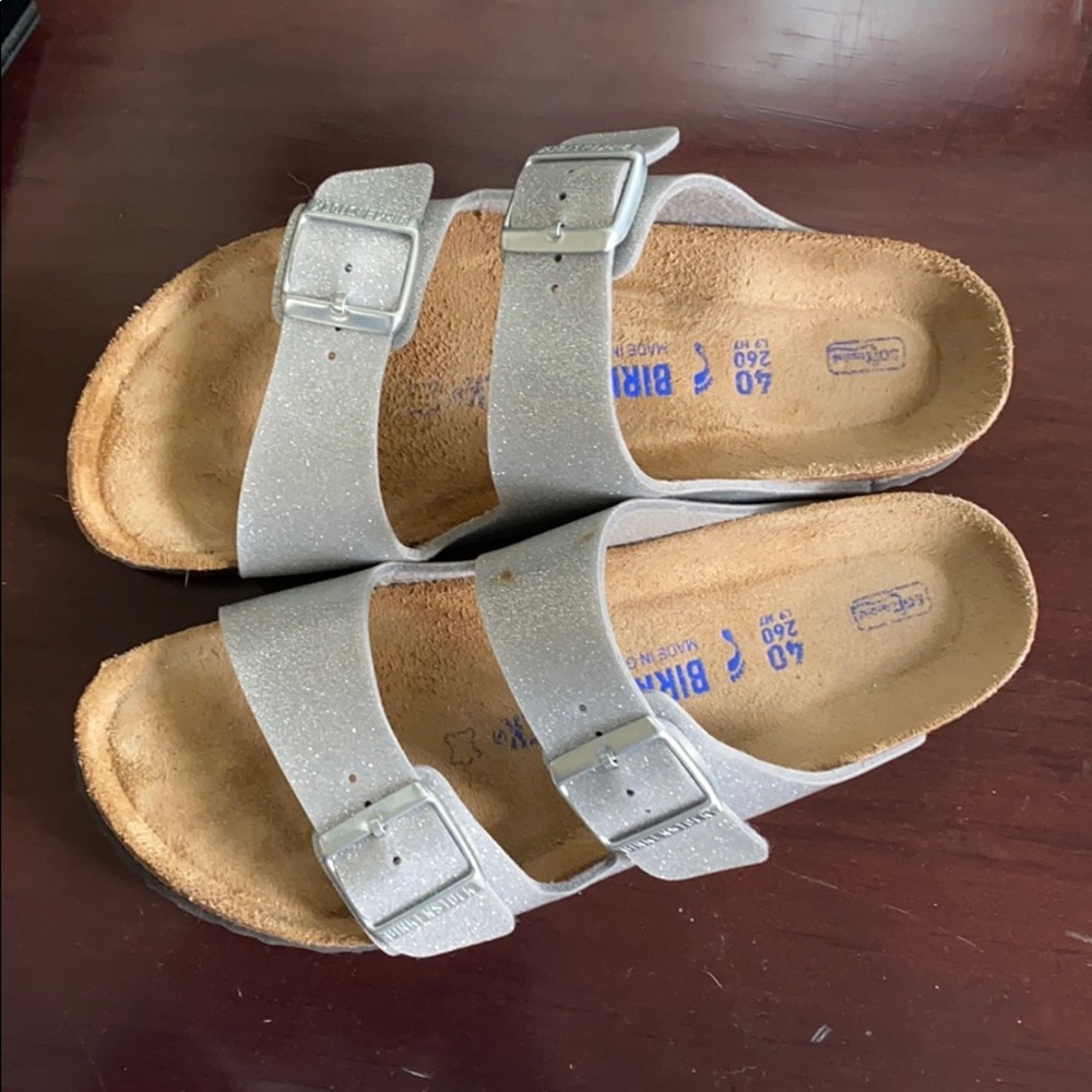 Birkenstock’s Arizona Silver Birko Flor